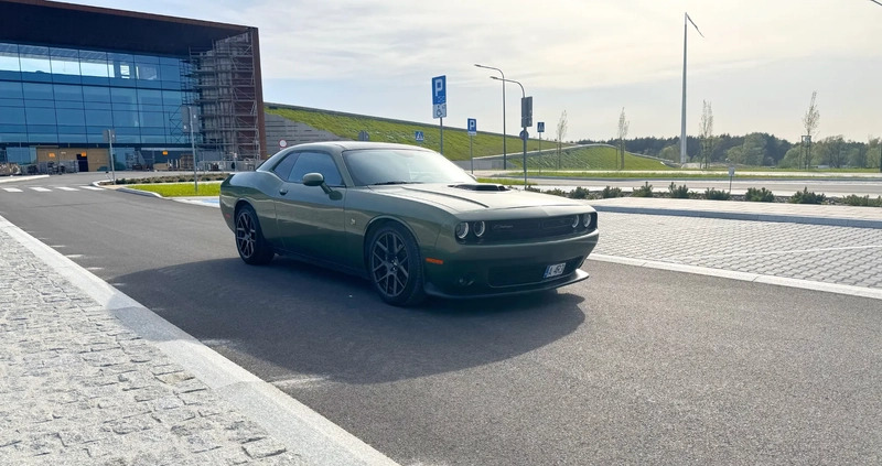 Dodge Challenger cena 179900 przebieg: 93000, rok produkcji 2018 z Wołomin małe 191